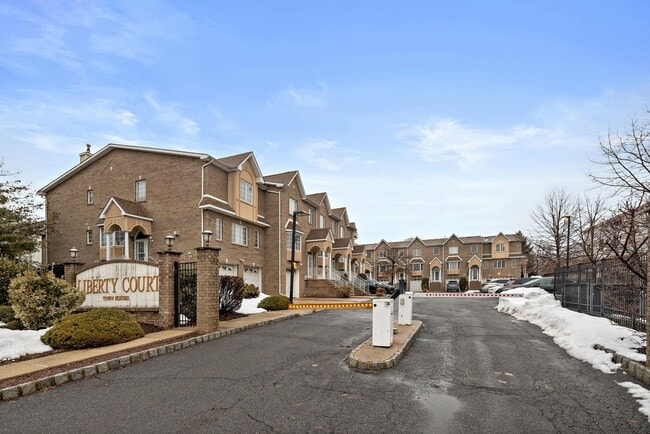Building Photo - 12 Liberty Ct.