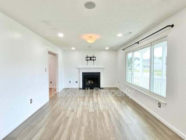 Building Photo - 16 Jodys Way