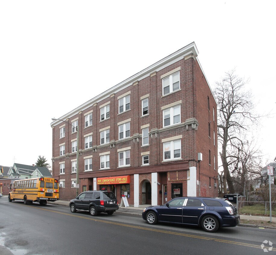 Foto del edificio - 203 Dickinson St