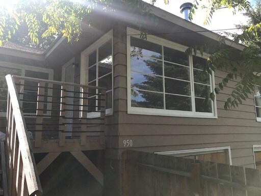 Foto principal - 950 N Main Ave