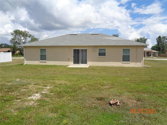 Building Photo - 2179 Dumas Dr