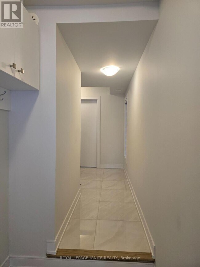 Photo du bâtiment - 5939 Saigon St