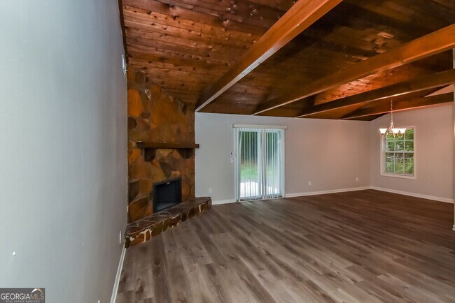 Building Photo - 2429 Chauncey Ln