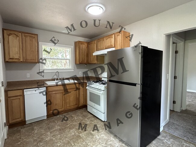 Foto del edificio - 3315 Argonaut Ave