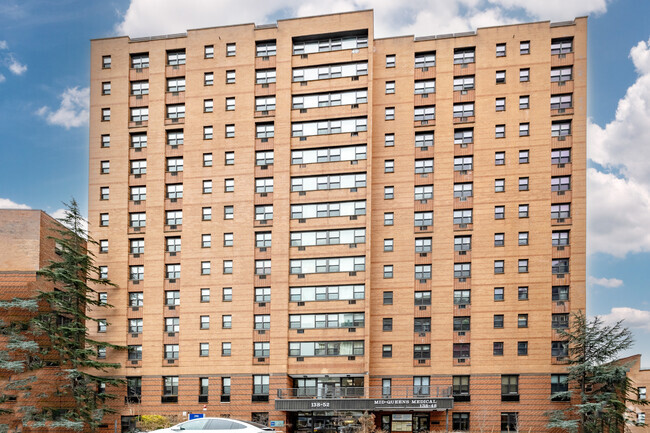 Building Photo - Scheuer House of Flushing
