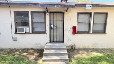 Building Photo - 2321 N Inyo St