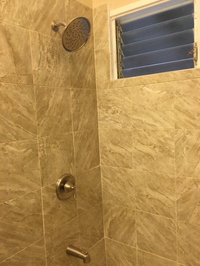 Foto del edificio - 17 Kauila St