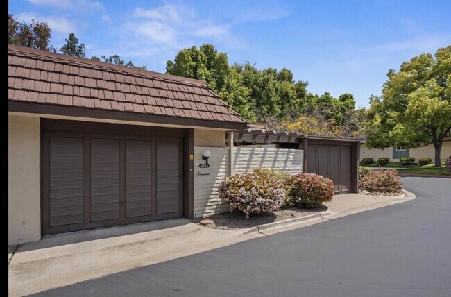Foto del edificio - 4224 Collwood Ln