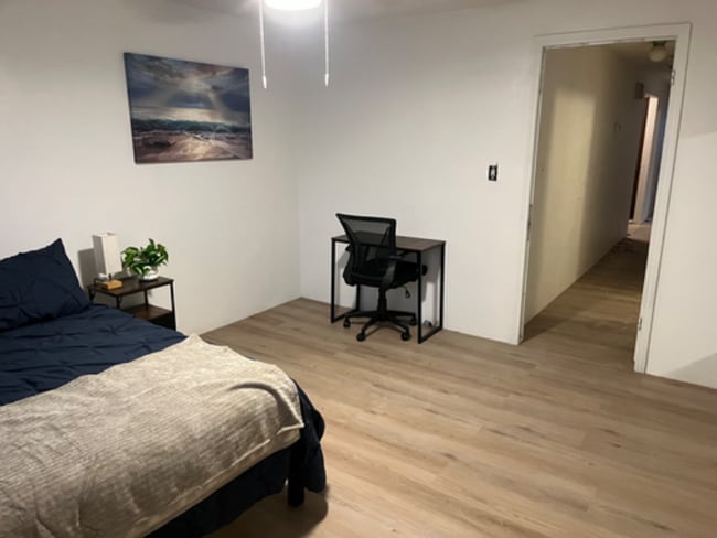 Building Photo - 25 Donna Way