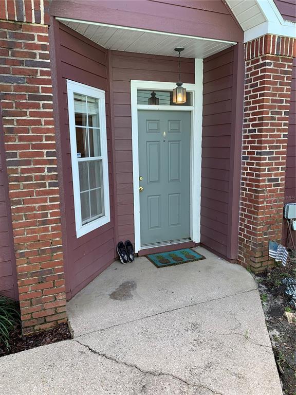 Foto del edificio - 350 NW 50th Blvd