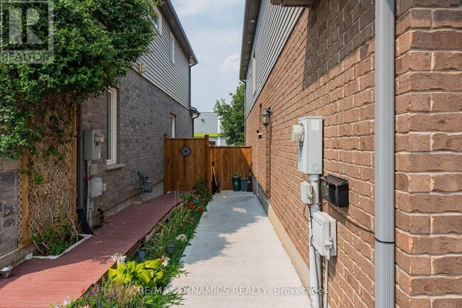Building Photo - 8417 Jeffrey Ct