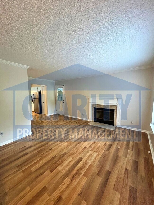 Building Photo - 206 Cliftview Dr
