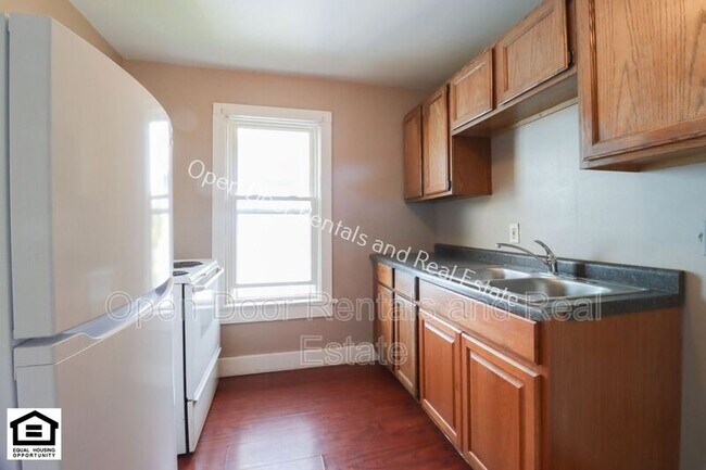 Foto del edificio - 721 Greenlawn Ave