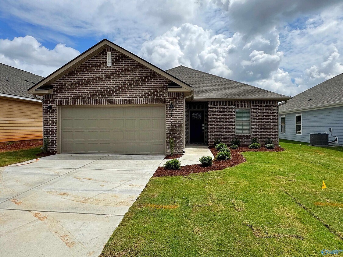Foto principal - 28550 Whitehall Ln