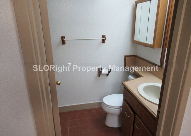 Foto del edificio - AVAILABLE JUNE - Studio Close to Downtown SLO