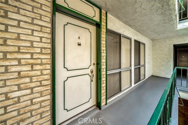 Foto del edificio - 5315 Zelzah Ave