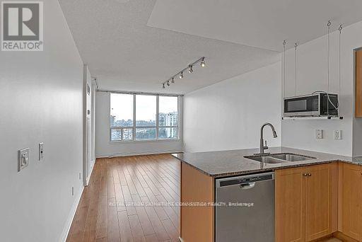 Building Photo - 60-960 Disera Dr