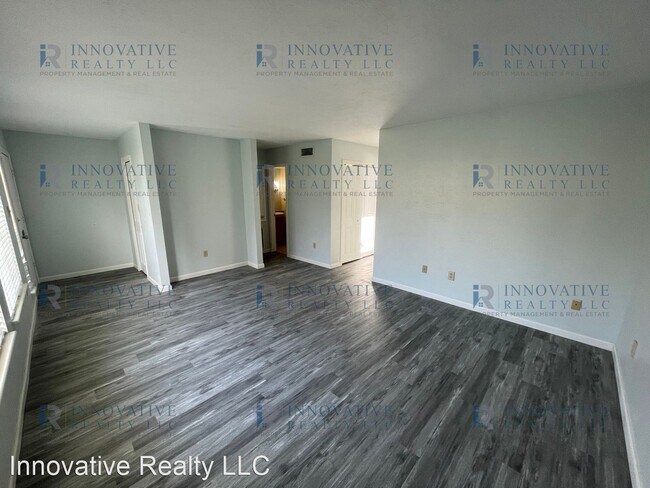 Building Photo - 3 br, 2.5 bath House - 2029 Ludlow Ln. #3304