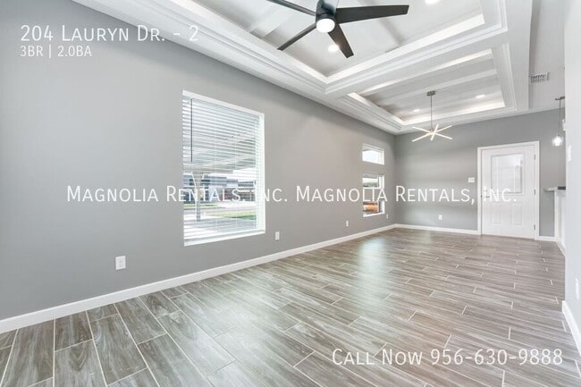 Building Photo - 204 Lauryn Dr