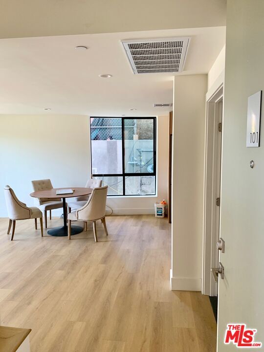 Foto principal - 1822 Overland Ave