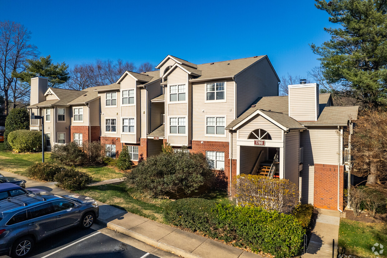 Cheap Apartments Near Reston Va