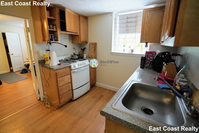 Foto del edificio - 119 Sutherland Rd