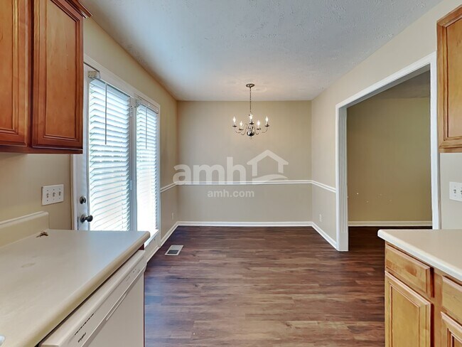 Building Photo - 3093 Ace Wintermeyer Dr