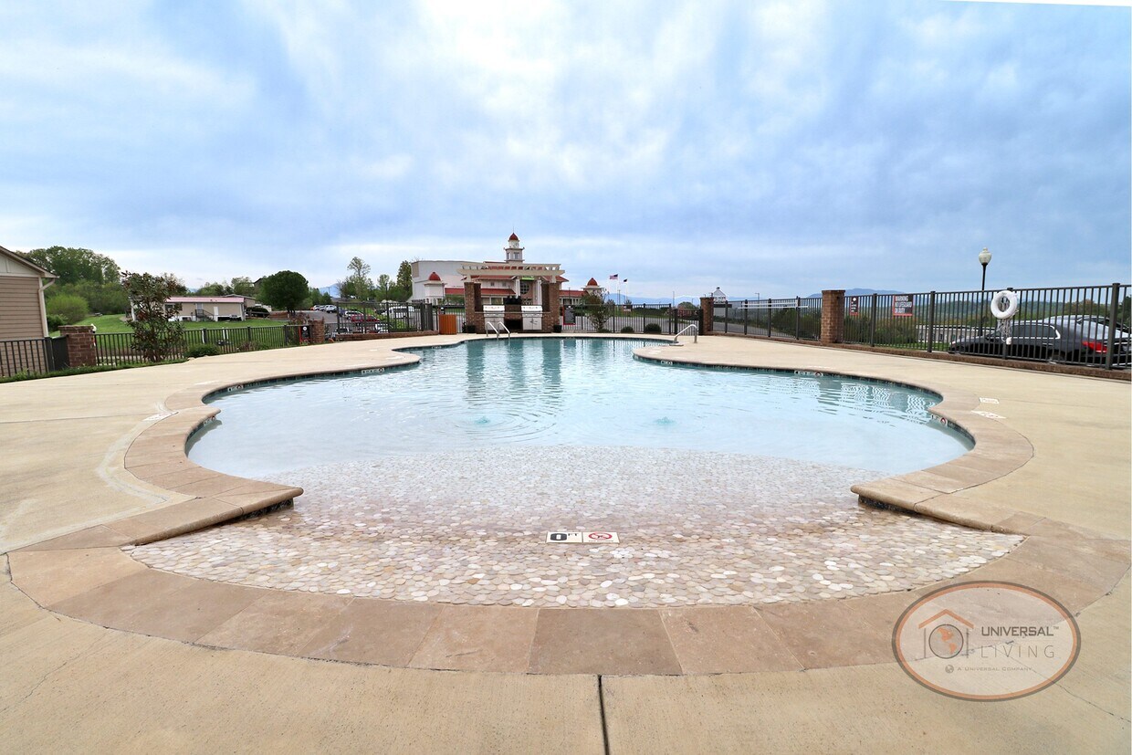 Piscina - The Villas at Kyker Ferry