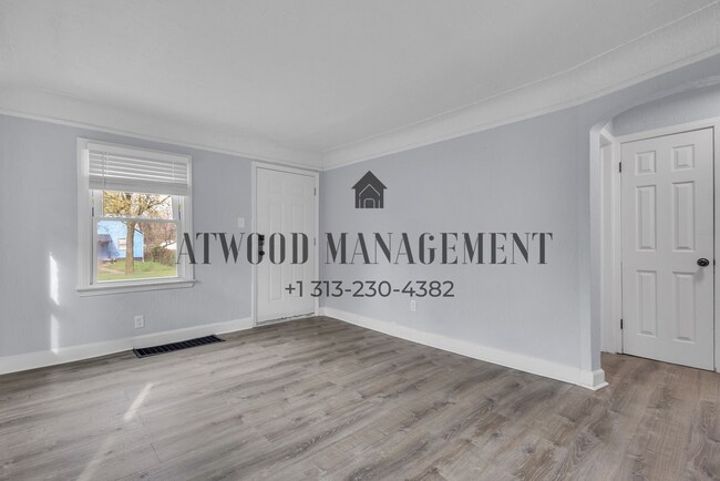 Foto del edificio - This beautifully updated 3-bedroom, 1-bath single-family home is ready for move-in!