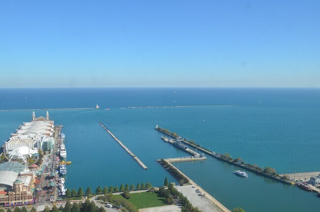 Building Photo - 474 N Lake Shore Dr