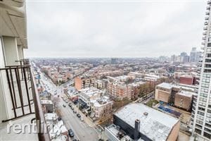 Primary Photo - 2502 N Clark St
