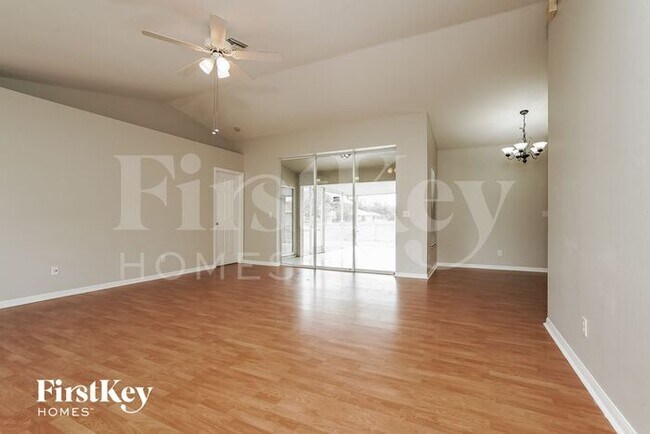 Building Photo - 6480 Maytree Circle