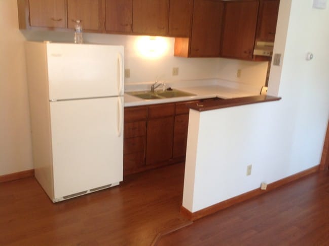 Building Photo - 1301 Alice Dr