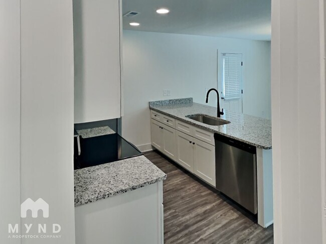 Foto del edificio - 1506 Collinston Dr