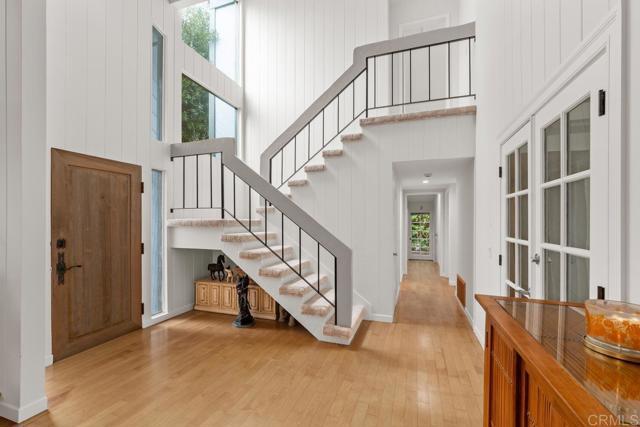 Building Photo - 551 Orchid Ln