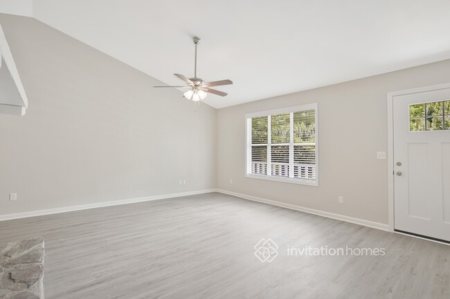 Foto del edificio - 3412 Owens Pass NW