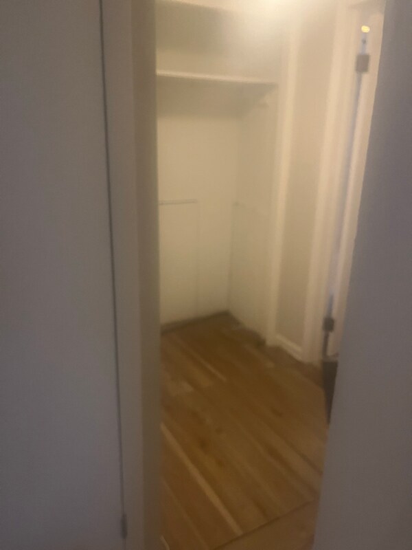 Foto del edificio - 556 W 115th St