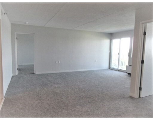 Foto del edificio - 100 Cove Way