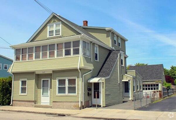 Building Photo - 237 State St