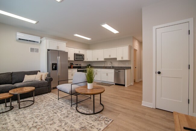 Foto del edificio - 519 N Miles St