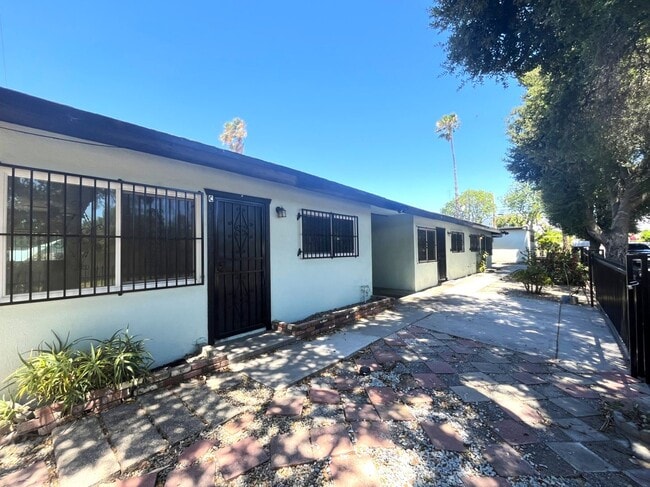 Photo - 1594 Sepulveda Ave Apartment