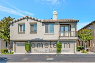 Building Photo - 263 Aventura Dr