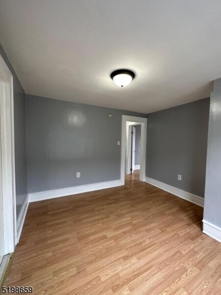 Building Photo - 157 Hobson St