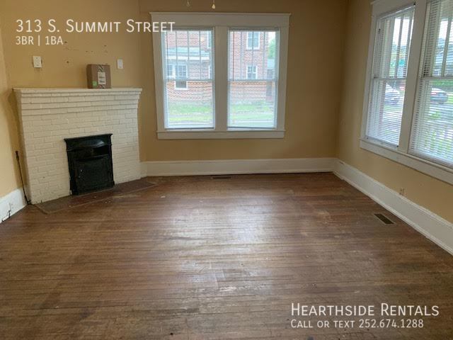 Building Photo - "Charming 3-Bedroom Home in Greenville wit...