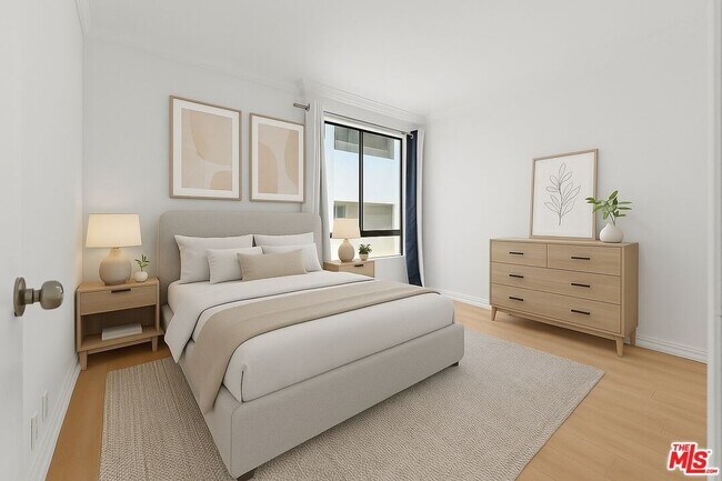 Foto del edificio - 1826 Overland Ave