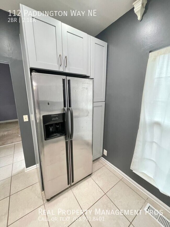 Foto del edificio - 112 Paddington Way NE