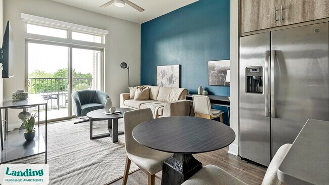 Foto del edificio - 1900 Airport Commerce Dr