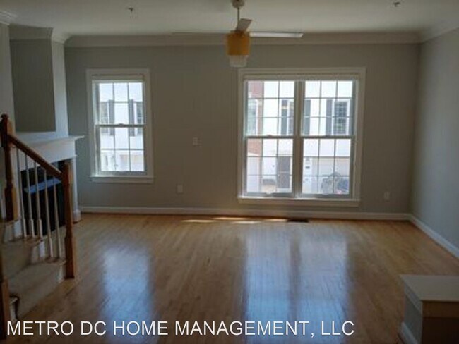Foto del edificio - 3 br, 3.5 bath House - 504 N Thomas Street #J