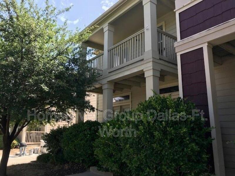 Foto principal - 10712 Traymore Dr