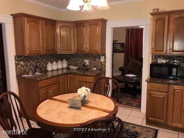 Building Photo - 3 br, 1.5 bath House - 12 Rob Roy Rd
